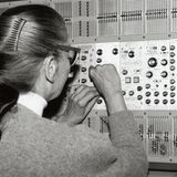 Éliane Radigue