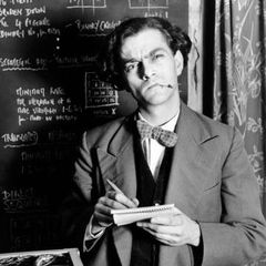 Gordon Pask at a blackboard