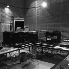 An IRCAM studio, 1989