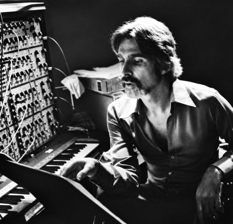 Patrick Gleeson at a Moog modular synthesizer