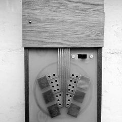 A Crackle Box, the touch-sensitive electronic instrument developed at STEIM
