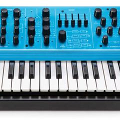 Synton Syrinx analog synthesizer